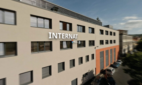 façade internat + logo 